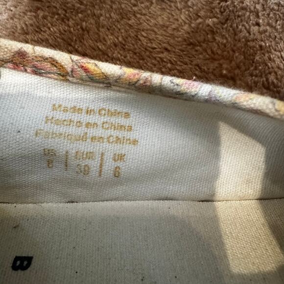 Billabong Women’s Floral Paisley Pink/White Loafers Size 8 Casual Slip On Beach - Picture 4 of 8